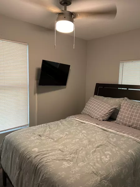 Coliving in Holden Heights - Central Orlando, Orlando