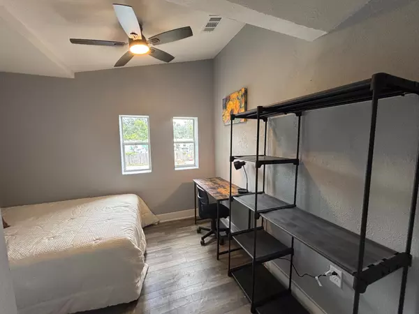 Coliving in Seminole Heights - North Tampa, Tampa