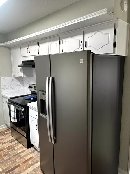 Coliving in Montgomery - NW Calgary, Calgary