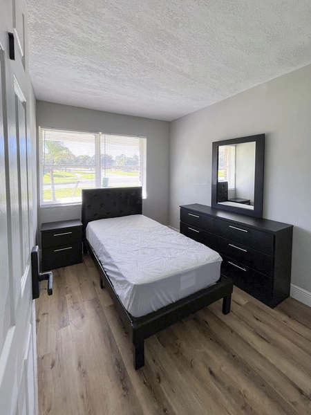 Coliving in Deltona - Outer Orlando, Orlando