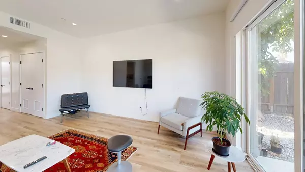 Coliving in West Los Angeles - Westside / South Bay, Los Angeles