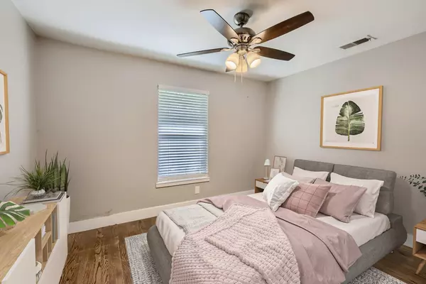 4 bedrooms apartment for rent in Alamo Heights - North SATX, San Antonio