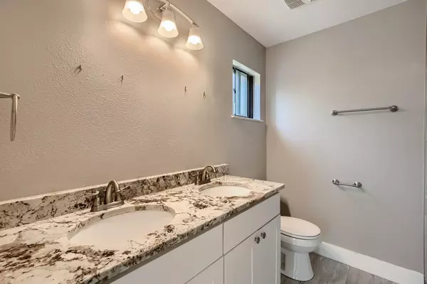 4 bedrooms apartment for rent in Alamo Heights - North SATX, San Antonio