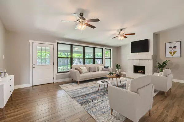 4 bedrooms apartment for rent in Alamo Heights - North SATX, San Antonio