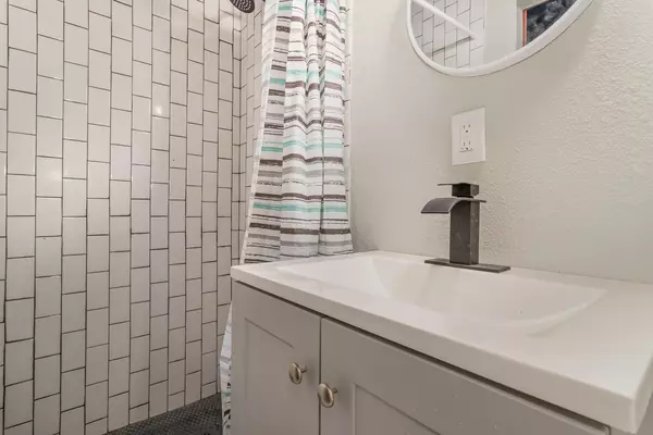 Coliving in Duncanville - Sw Dallas, Dallas