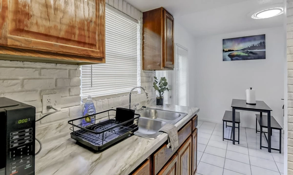 Coliving in Sulphur Springs - North Tampa, Tampa