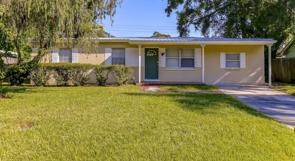 Coliving in Sulphur Springs - North Tampa, Tampa