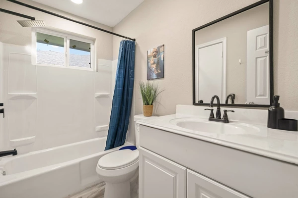 Coliving in Acres Home - Nw Houston, Houston