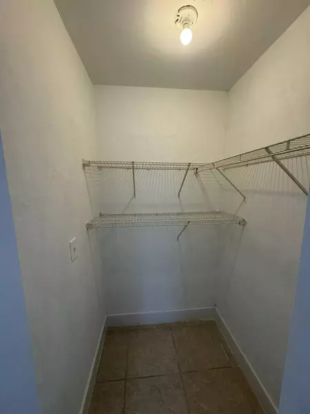 Coliving in Unknown - Unknown, Unknown