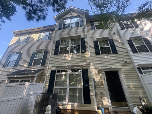 Coliving in Renaissance Park - South Raleigh, Raleigh