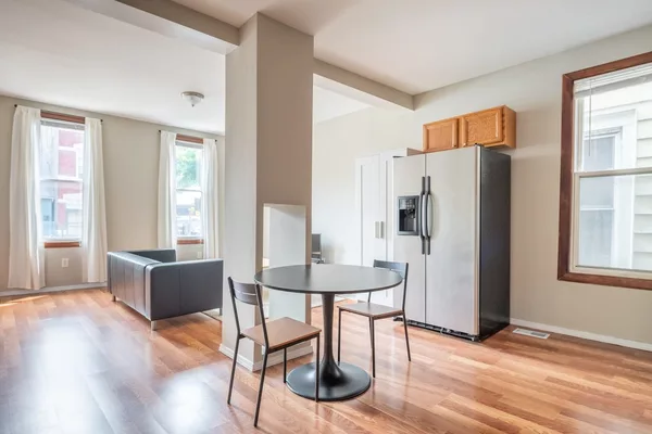 4 bedrooms apartment for rent in Lower West Side - West Side, Chicago