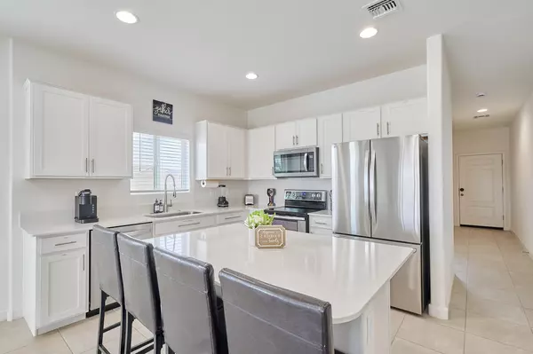 Coliving in Buckeye - SW Valley, Phoenix