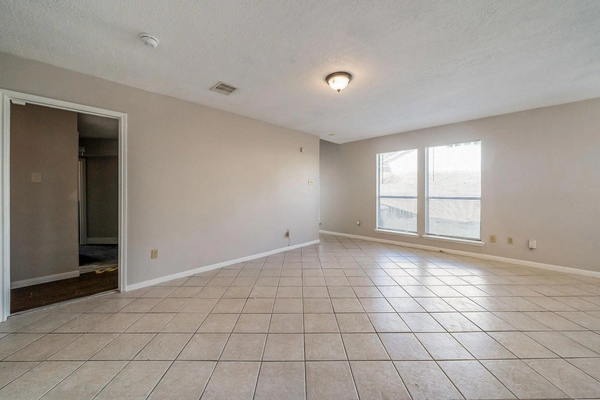 Coliving in Fondren Gardens - Sw Houston, Houston