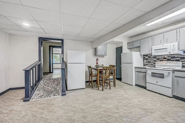 Coliving in Lake Forest - Northside, Jacksonville