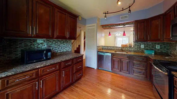 3 bedrooms apartment for rent in Pleasant Plains - Washington Northeast, Washington DC