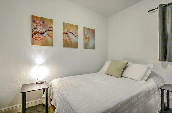 Coliving in Ybor City - Central Tampa, Tampa