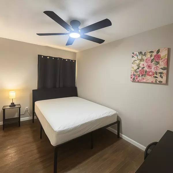 Coliving in Central Southwest - Sw Houston, Houston