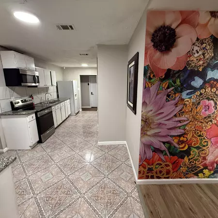 Coliving in Central Southwest - Sw Houston, Houston