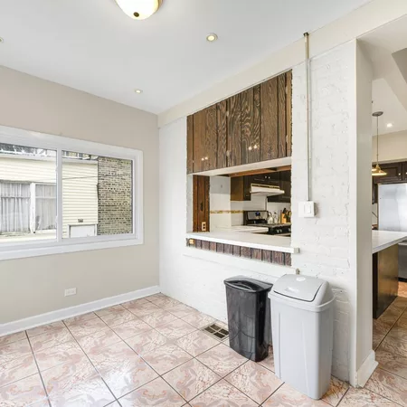 Coliving in Humboldt Park - West Side, Chicago