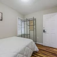 Coliving in Independence - Outer KCMO, Kansas City