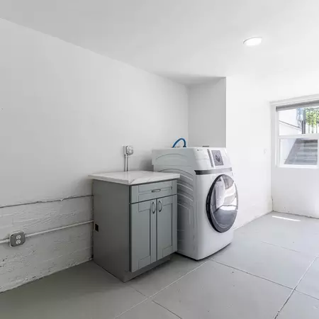 Coliving in City Heights - Inland, San Diego