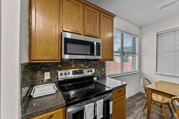 6 bedrooms apartment for rent in Highland Hills - Se Dallas, Dallas