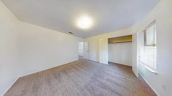 6 bedrooms apartment for rent in Highland Hills - Se Dallas, Dallas