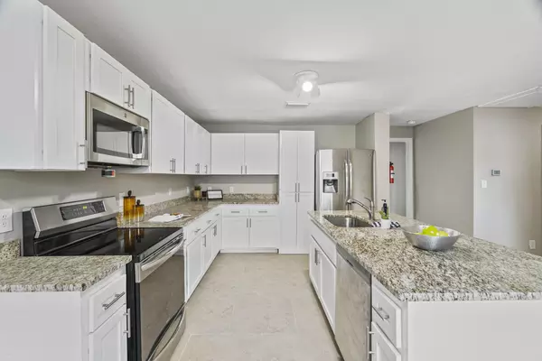 Coliving in Sulphur Springs - North Tampa, Tampa