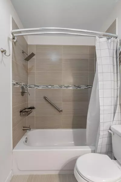 Coliving in Northeast Side - North SATX, San Antonio