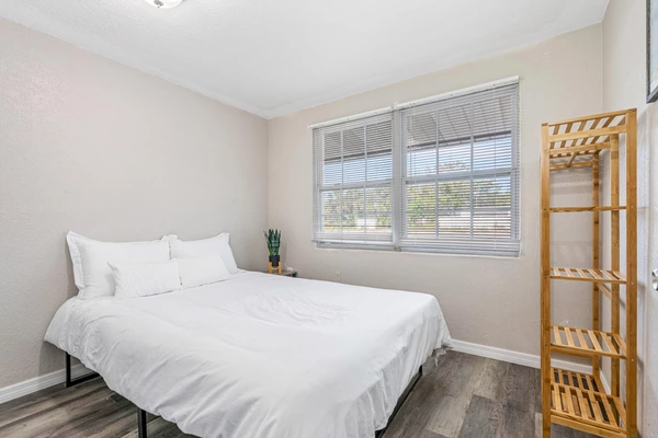 Coliving in East Lake-Orient Park - East Tampa, Tampa