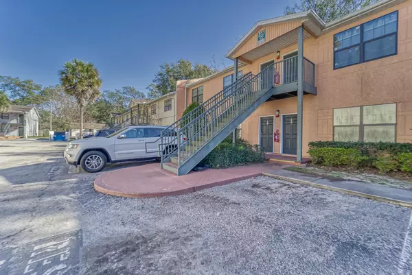 Coliving in University - North Tampa, Tampa