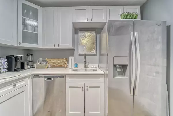 Coliving in University - North Tampa, Tampa