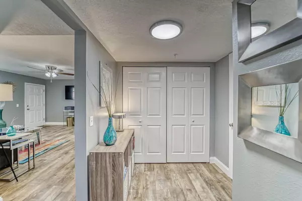 Coliving in University - North Tampa, Tampa
