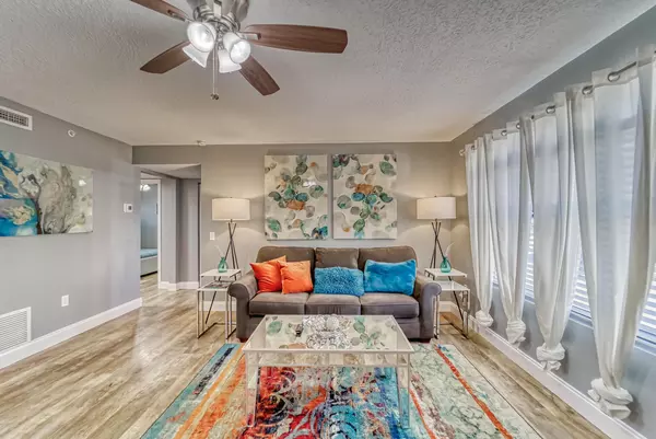 Coliving in University - North Tampa, Tampa