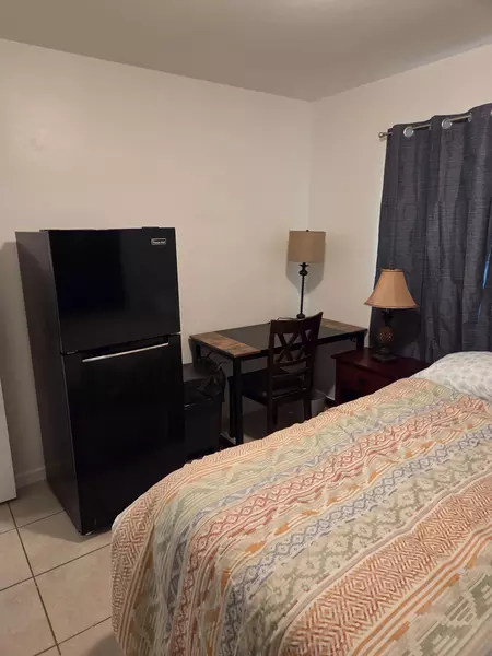 Coliving in Pine Hills - West Orlando, Orlando