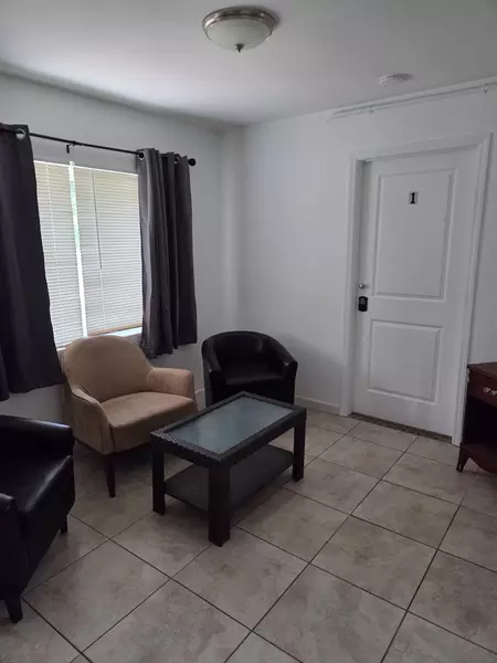 Coliving in Pine Hills - West Orlando, Orlando