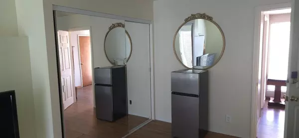 Coliving in El Cajon - East SD, San Diego