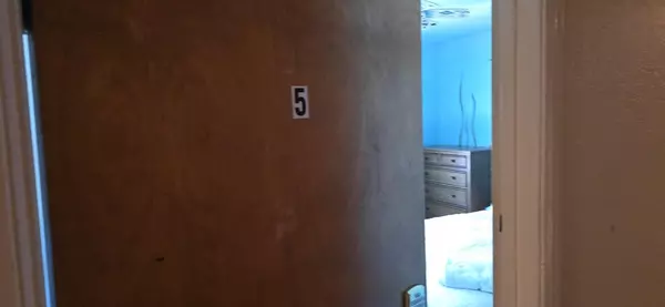 Coliving in El Cajon - East SD, San Diego