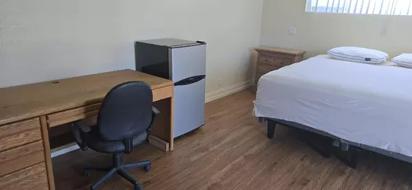 Coliving in El Cajon - East SD, San Diego