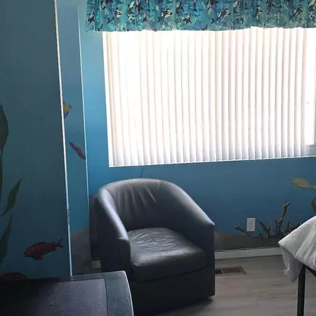 Coliving in El Cajon - East SD, San Diego