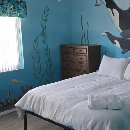 Coliving in El Cajon - East SD, San Diego