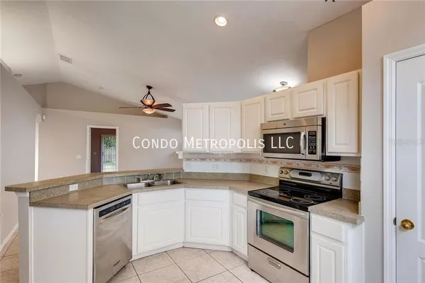 3 bedrooms apartment for rent in Vista East - East Orlando, Orlando