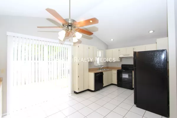 3 bedrooms apartment for rent in Waterford Lakes - East Orlando, Orlando