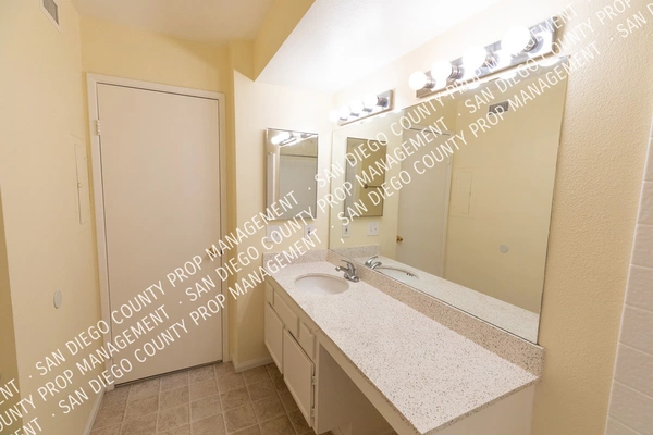 2 bedrooms apartment for rent in El Cerrito - Inland, San Diego