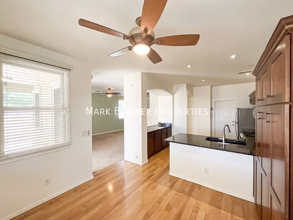 4 bedrooms apartment for rent in South Mountain - Phoenix, Phoenix
