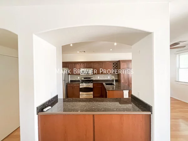 4 bedrooms apartment for rent in South Mountain - Phoenix, Phoenix