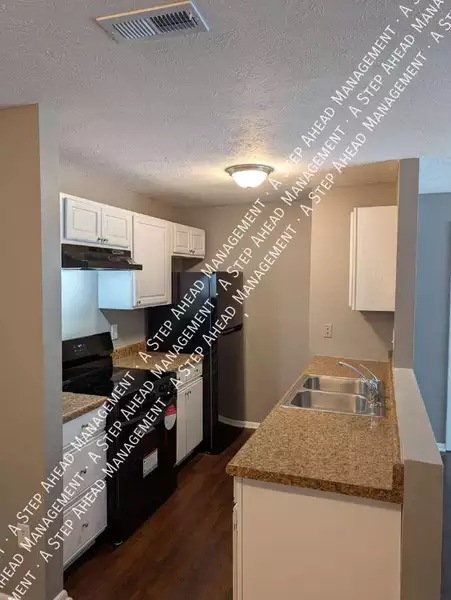 2 bedrooms apartment for rent in Eagle Creek - West Indy, Indianapolis