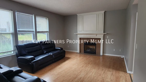 3 bedrooms apartment for rent in Gladstone - Outer KCMO, Kansas City