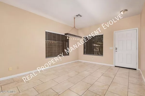 4 bedrooms apartment for rent in North Gateway - Phoenix, Phoenix