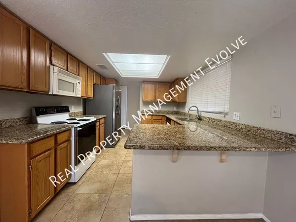 3 bedrooms apartment for rent in Desert View - Phoenix, Phoenix